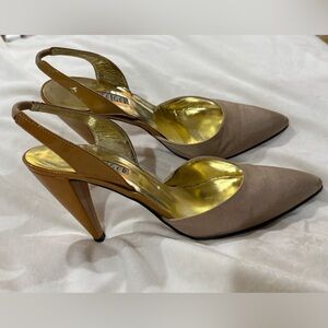 Vintage Steiger satin nude and tan pumps 7.5 handmade in Italy great quality